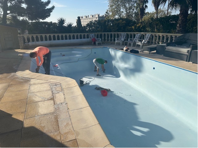 Renovation de piscine en polysester (1)